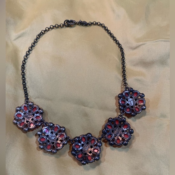 Lot of 4 Preowned ((1)Banana Republic & (3)J. Crew) Necklaces - Picture 7 of 16